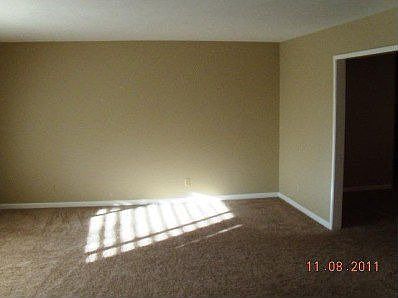 4th image of 1170 La Sombra Ct