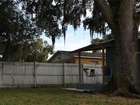 5th image of 1515 Mabbette St