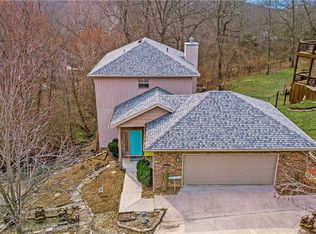 619 N Rockcliff Rd, Fayetteville, AR 72701