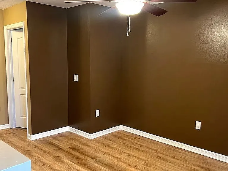 118 Pine Bluff Blvd W — Photo 6