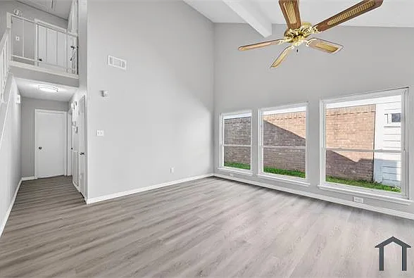 11820 Spring Grove Dr — Photo 12