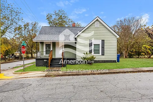 301 C St Photo 1