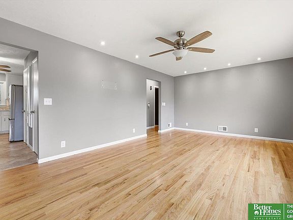 4th image of 7416 S 28th St