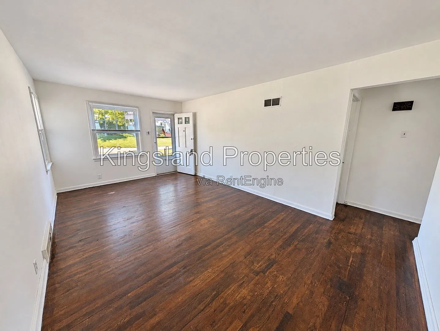 2 bed, 1.0 bath, 800 sqft, $1,195 — Photo 4