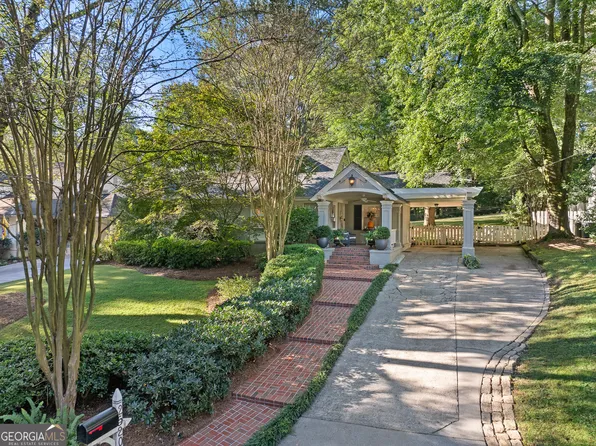 2520 Ridgewood Rd NW, Atlanta, GA 30318