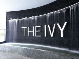 90 SW 3rd St APT 1611, Miami, FL 33130