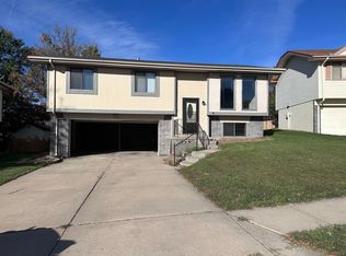 6108 N 78th Ter, Omaha, NE 68134