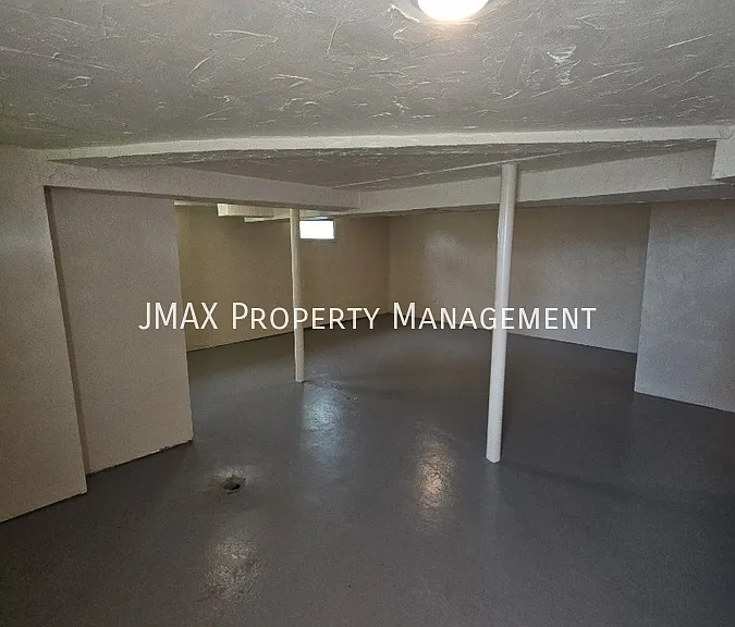 1515 Dunbar St NW — Photo 16