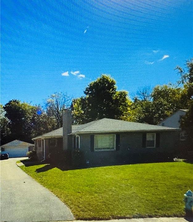 1st image of 6733 N Riverview Dr