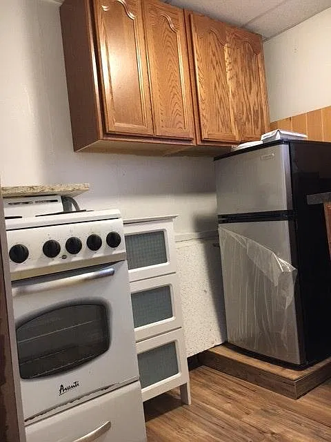 1 bed, $1,400 — Photo 2