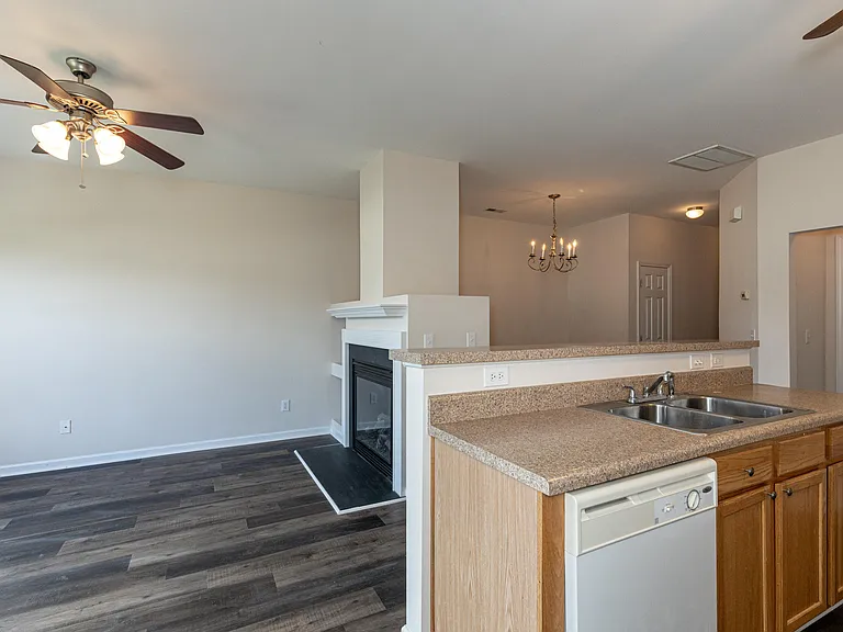 541 Writers Way — Photo 11