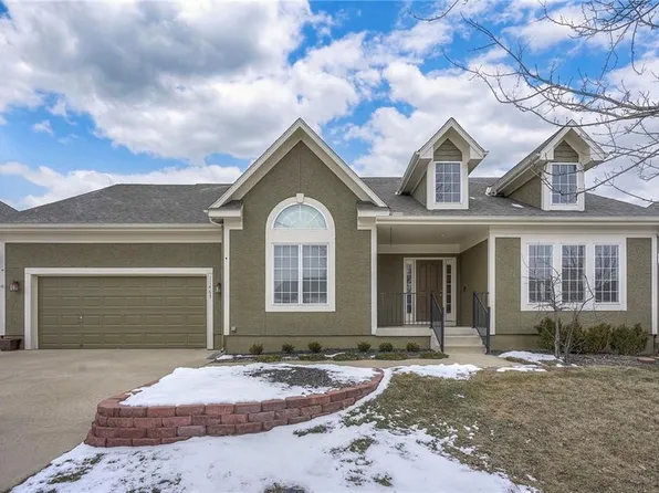 11463 S Brownridge St, Olathe, KS 66061