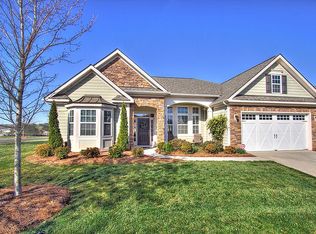 8934 Carneros Creek Rd, Charlotte, NC 28214