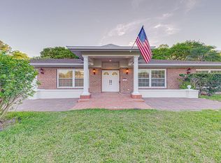 165 Lake Destiny Trl, Altamonte Springs, FL 32714