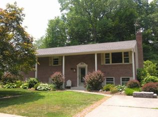 6206 Erman Ct, Burke, VA 22015