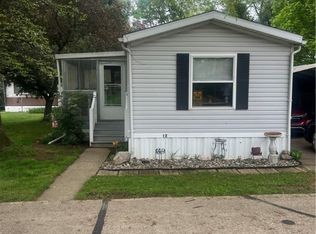 110 NW Lebanon Rd #12, Dalton, OH 44618