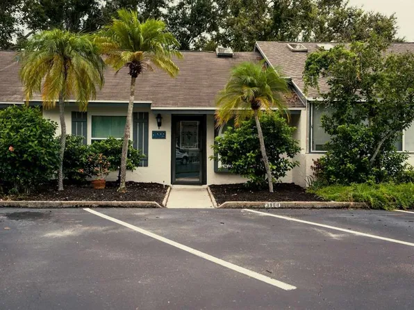 3888 El Camino Ct, Largo, FL 33771