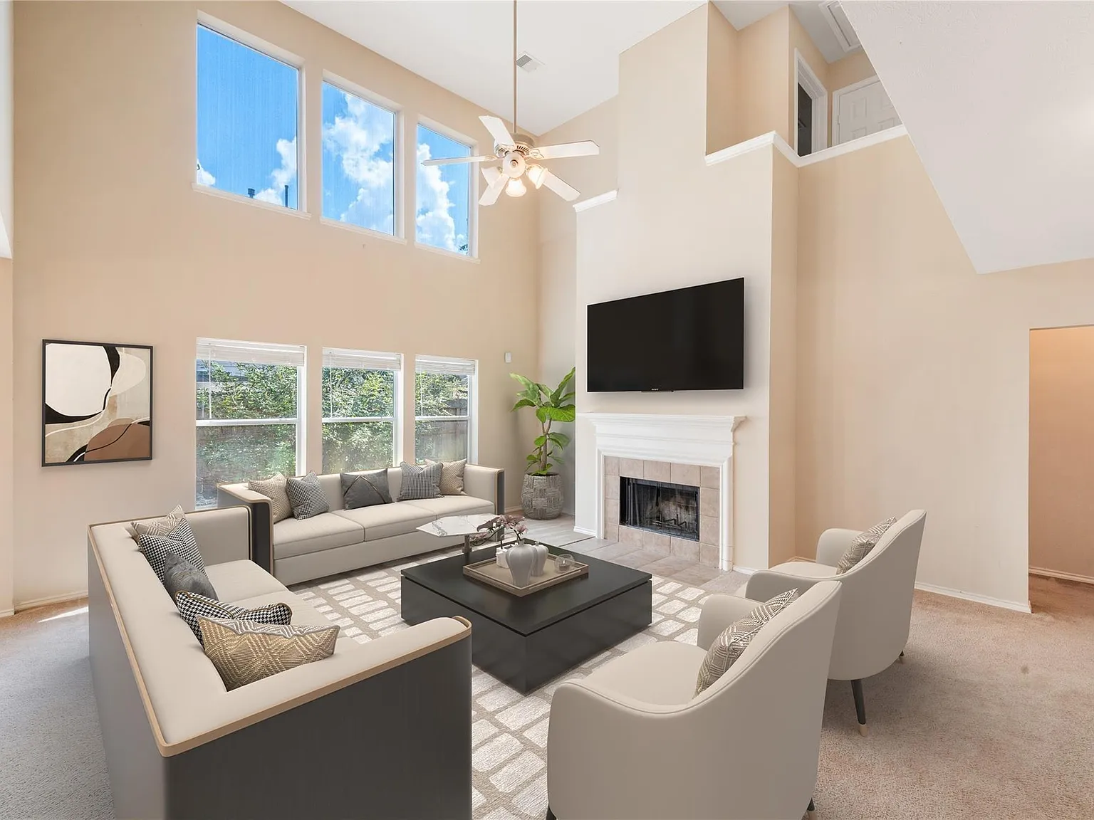 4 bed, 2.5 bath, 2561 sqft, $2,200 — Photo 4