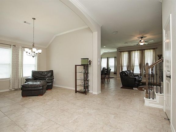 5th image of 13027 Lily Crest Ln