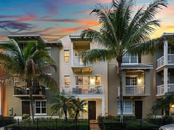 107 SW 2nd Ave, Delray Beach, FL 33444