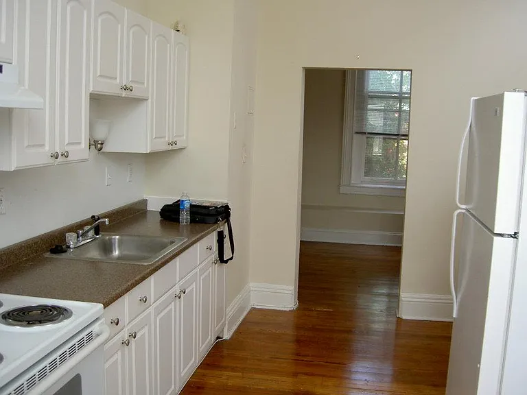 1901 E Lombard St #4 — Photo 3