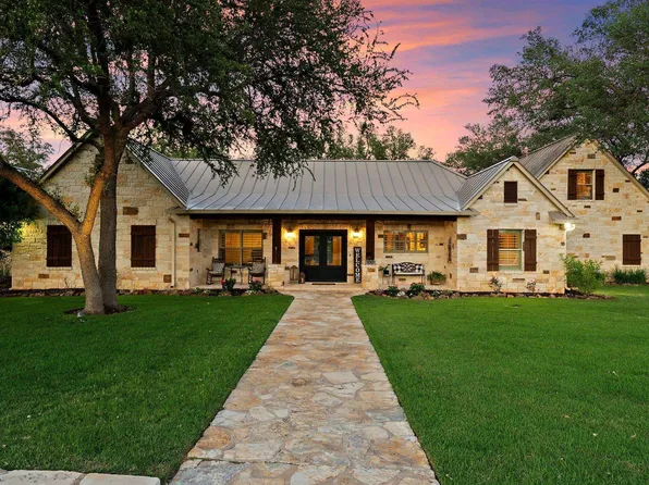 100 Painted Horse Trl, Burnet, TX 78611