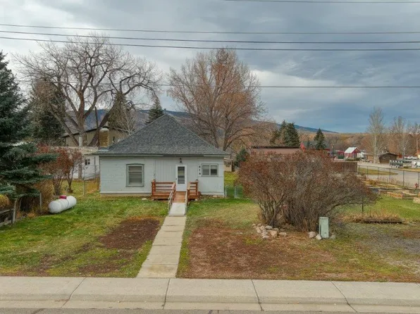 614 Broadway Ave, Dayton, WY 82836