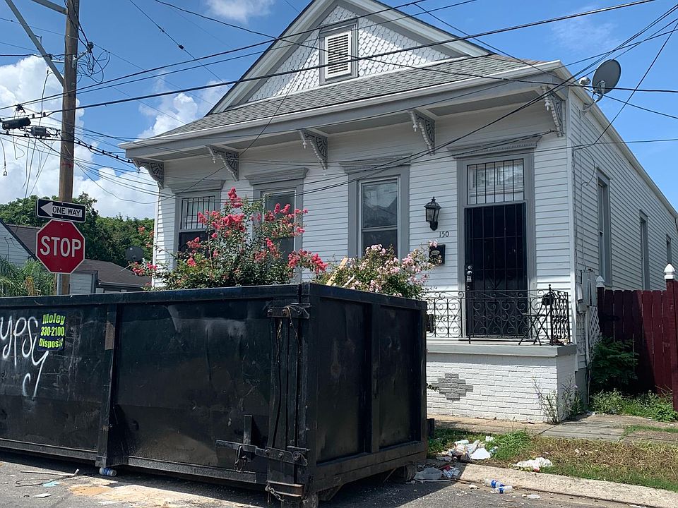 1st image of 1500 Spain St