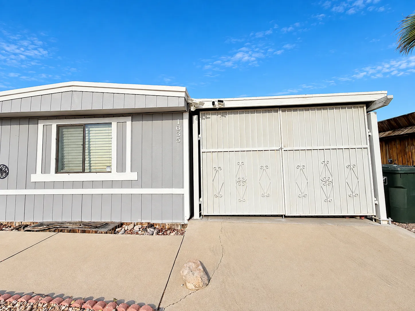1635 Yale Drive - 1 — Photo 1