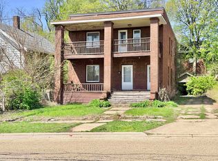 830 10th Ave, Rockford, IL 61104