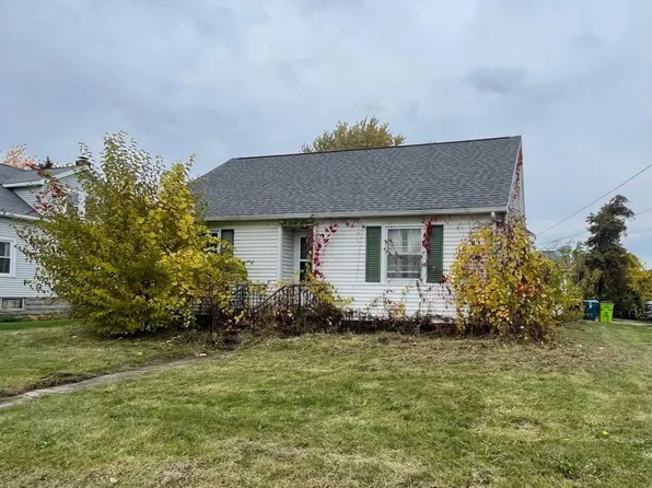 204 W Benjamin St, Linwood, MI 48634