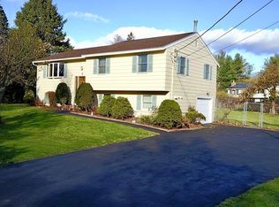 7 Alexander Cir, Methuen, MA 01844
