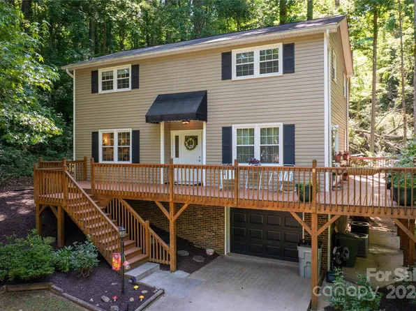 811 Chesterfield Cir SW, Lenoir, NC 28645