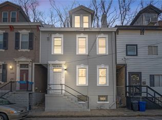 1119 Voskamp St, Pittsburgh, PA 15212