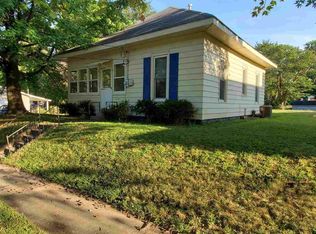 322 W 8th St, Bicknell, IN