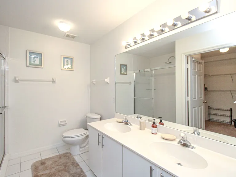 519 Roma Ct #3208 — Photo 39