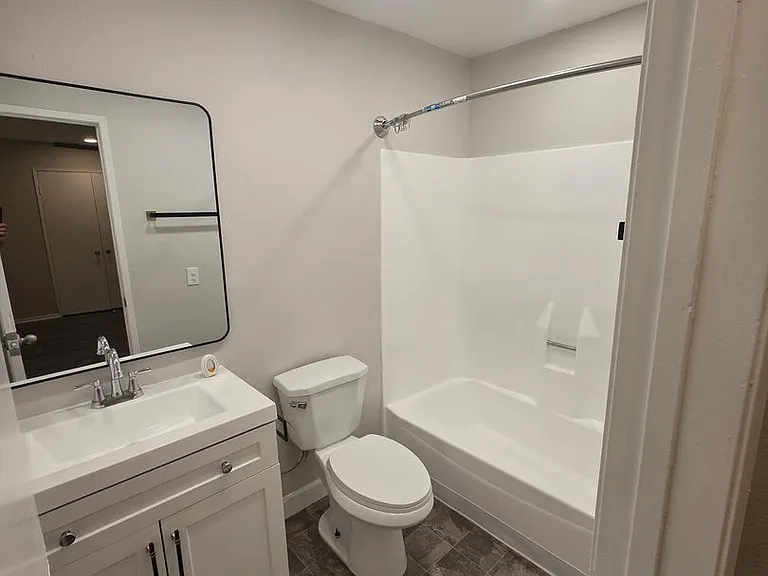 14420 Vista Real Apts — Photo 5