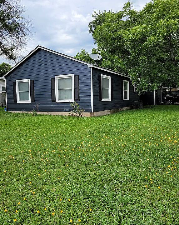 1st image of 601 Camp Dr