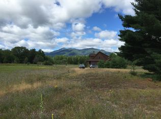 150 Lenny Preston Rd, Wilmington, NY 12997