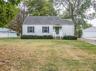 4245 E Cantrell St, Decatur, IL 62521