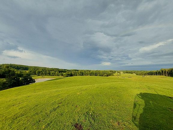 4th image of 2151 Egeria Rd