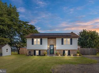 511 E Washington St, Strasburg, VA 22657