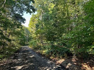 Fritz Dr, Lehighton, PA 18235