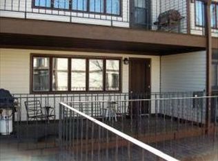 722 Elm St N APT 2, Fargo, ND 58102