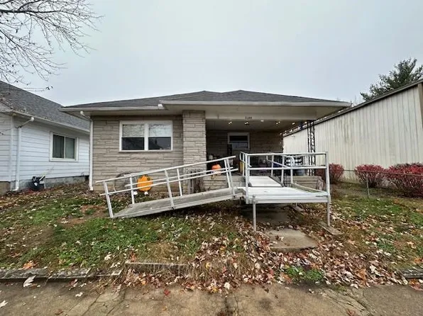 2144 Indiana Ave, Connersville, IN 47331