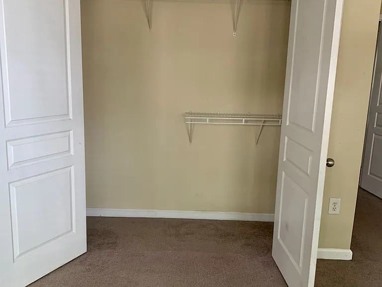 490 Barnett Shoals Rd #425 — Photo 9