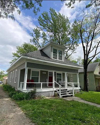 422 West St Photo 1