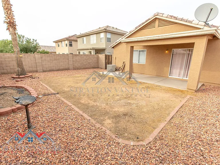 11801 W Paradise Dr — Photo 30