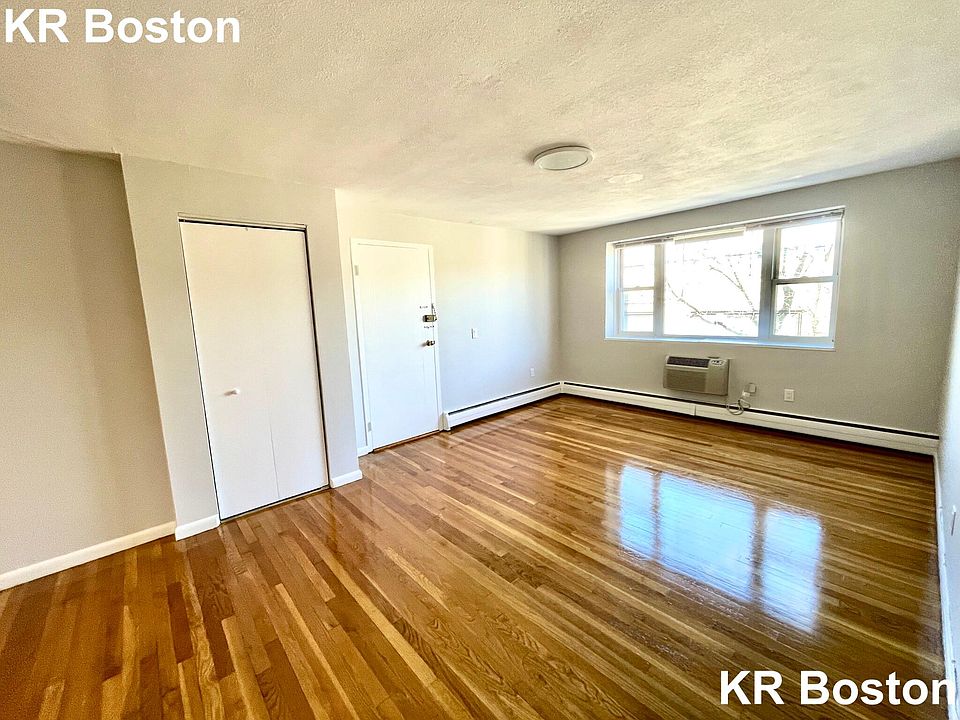 1st image of 110A Babcock St #42B