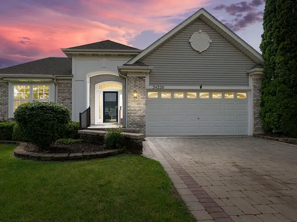 34220 N Wineberry Ln, Round Lake, IL 60073